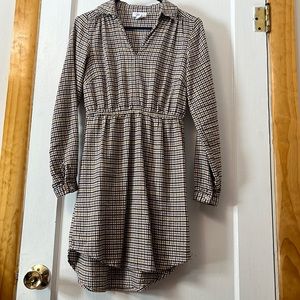 Adorable long sleeve dress